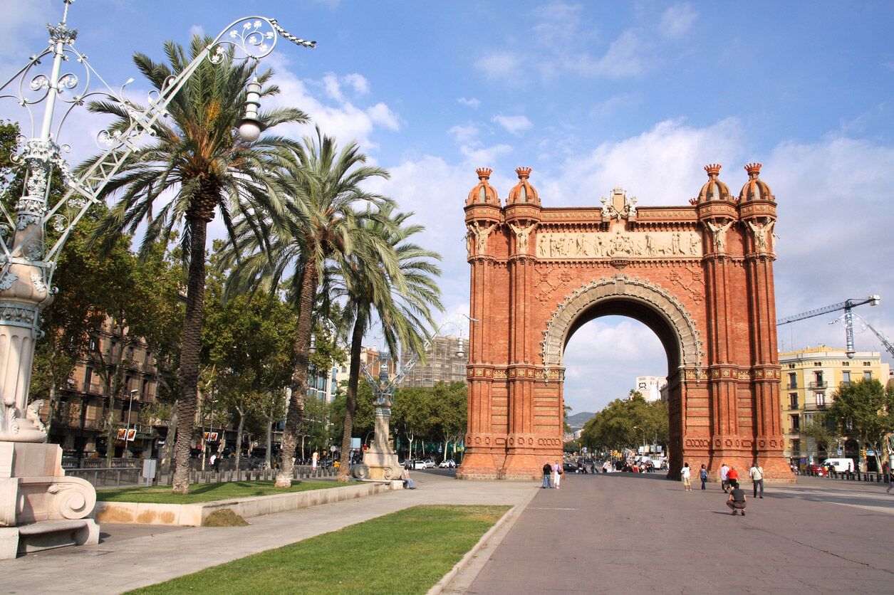 Arc-Triomphe-MOB-IMG The Arc de Triomf Barcelona